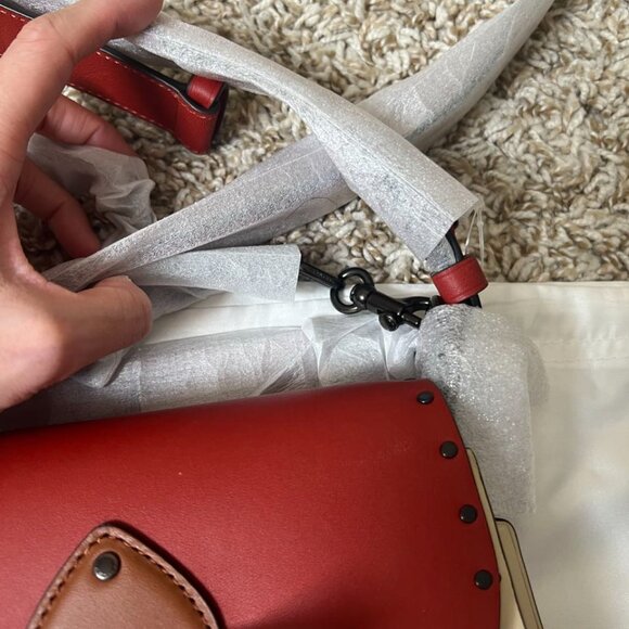 Coach Beat Shoulder Bag 18 In Colorblock With Rivets - Picture 8 of 10